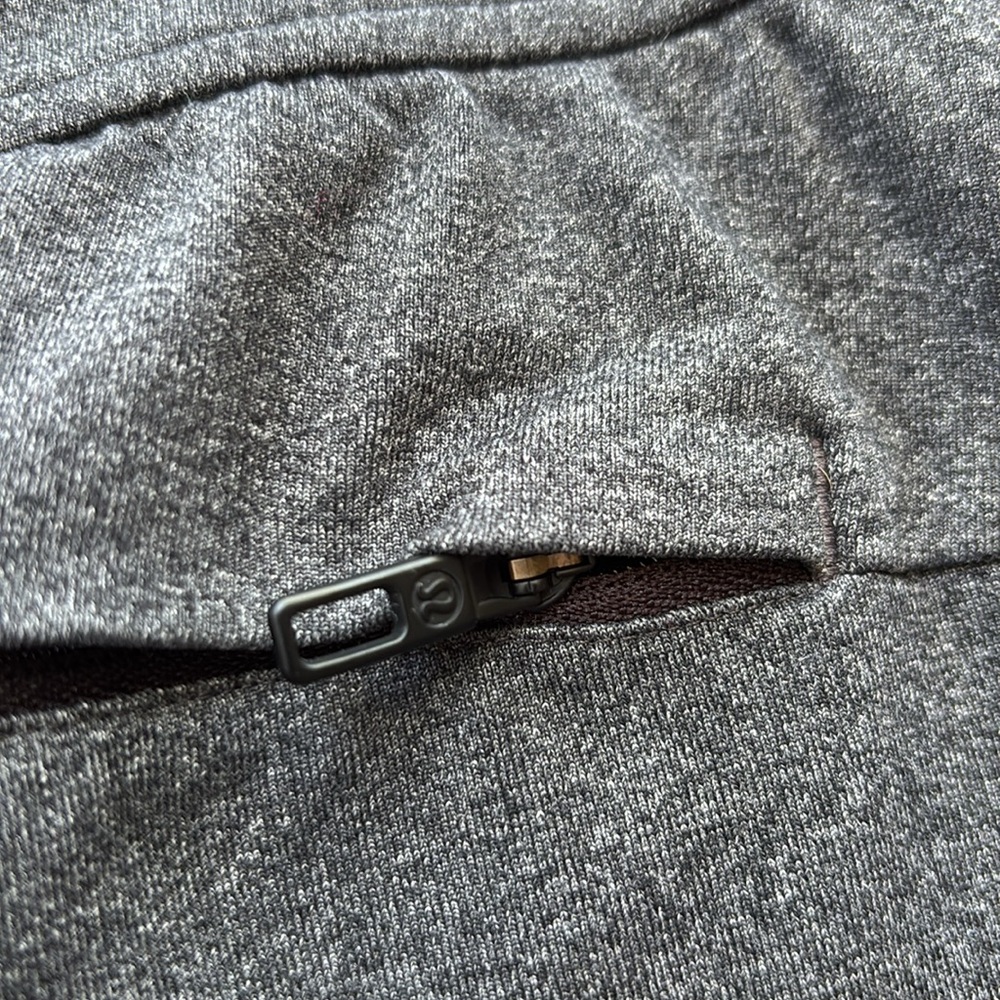 Lululemon Men Gray Pull On Drawstring Pants Size … - image 2